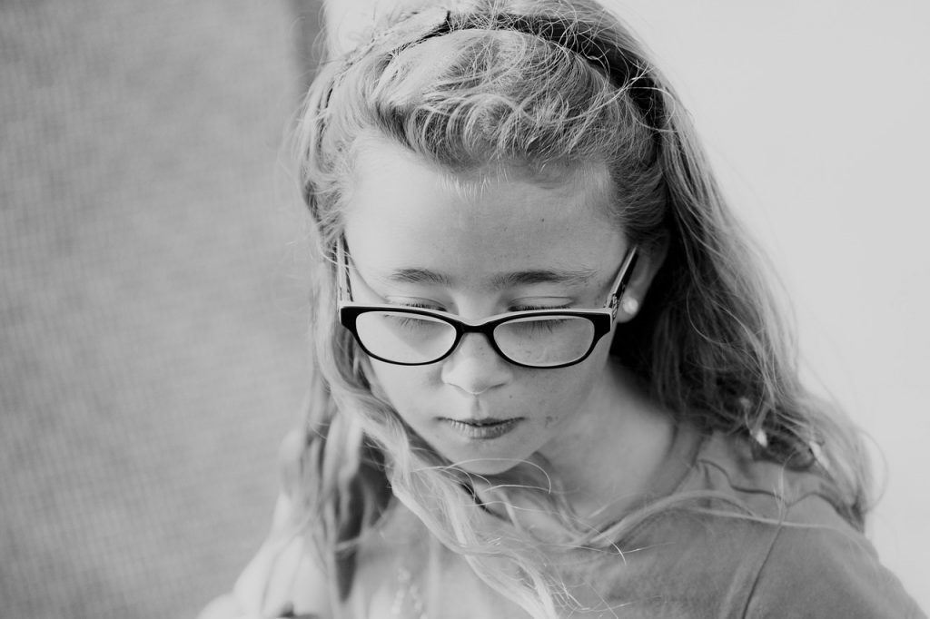 girl, glasses, thoughtful-1629131.jpg